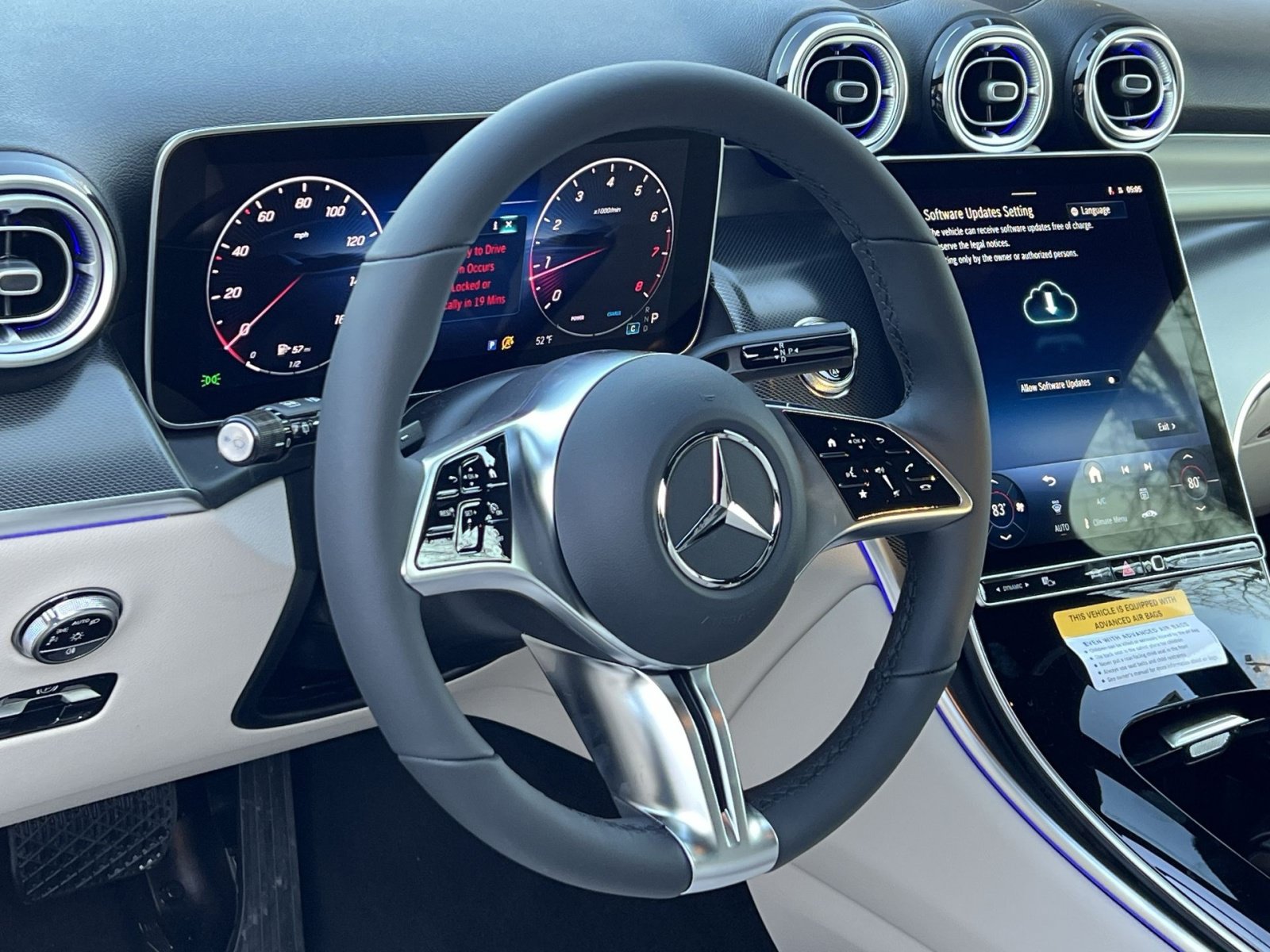 Certified 2026 Mercedes-Benz GLC 300 4MATIC image 14