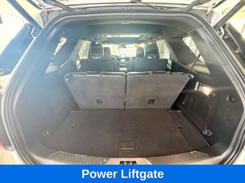 Used 2020 Ford Explorer ST w/ Premium Technology Package image 11