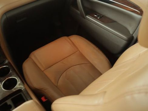 Used 2016 Buick Enclave Leather image 28