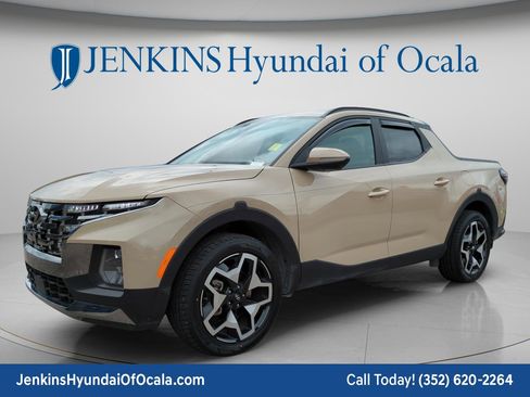 Certified 2023 Hyundai Santa Cruz Limited AWD/4WD image 7