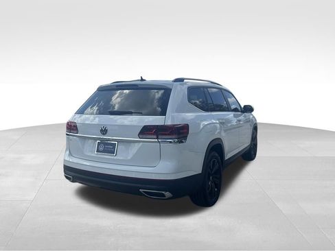 Used 2023 Volkswagen Atlas SE w/ Black Wheel Package FWD image 5