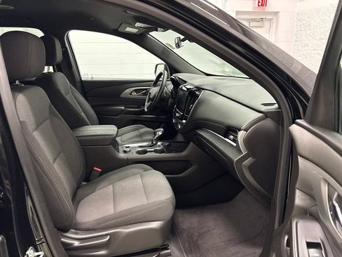 Used 2023 Chevrolet Traverse LT w/ Midnight/Sport Edition AWD/4WD image 36