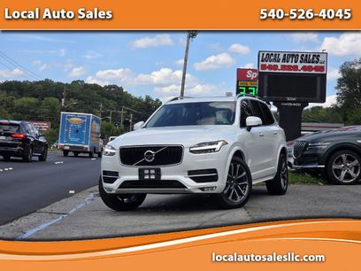 Used 2018 Volvo XC90 T5 Momentum w/ Convenience Package