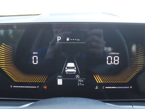New 2026 Kia Sportage EX FWD image 30
