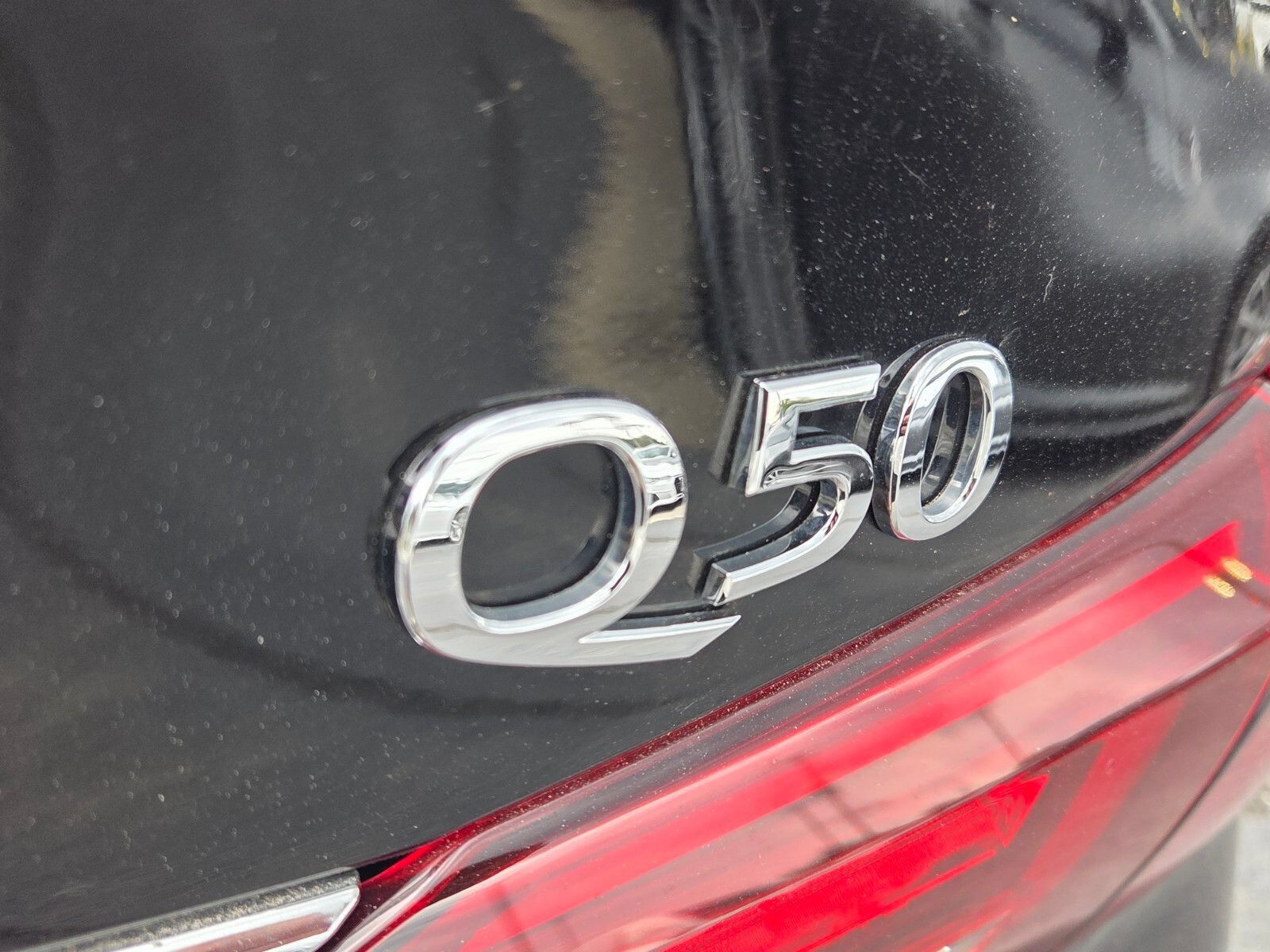 Used 2024 INFINITI Q50 Luxe w/ Cargo Package RWD image 11
