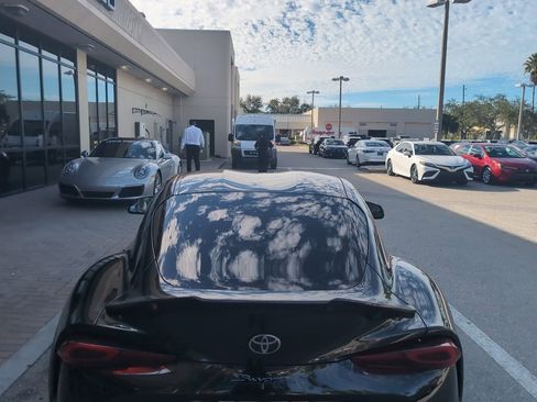 Used 2022 Toyota Supra image 5