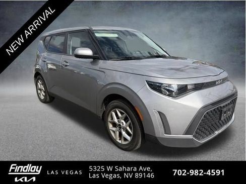 Certified 2024 Kia Soul LX w/ Option Group 015 FWD image 3