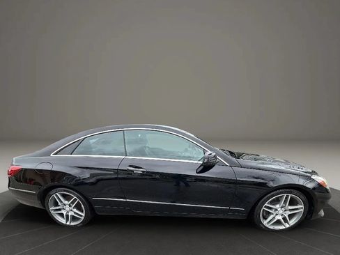 Used 2014 Mercedes-Benz E 350 4MATIC Coupe image 4