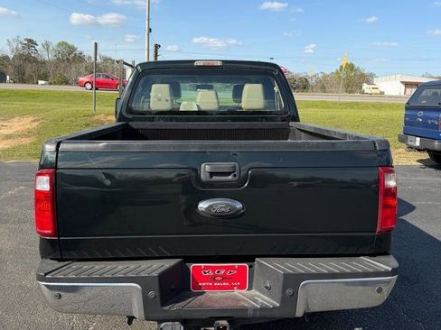 Used 2013 Ford F250 Lariat image 3