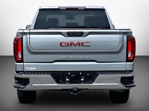 Used 2023 GMC Sierra 1500 SLT w/ SLT Premium Package AWD/4WD image 4