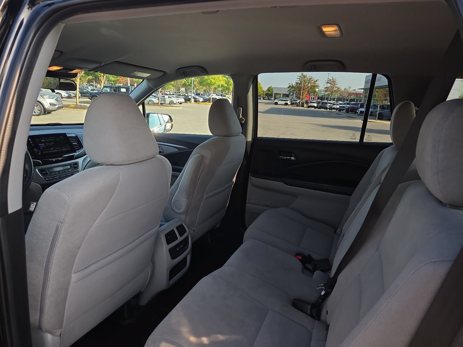 Used 2019 Honda Pilot EX image 10