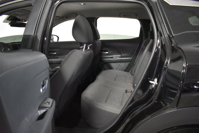 Certified 2025 Nissan Kicks SV AWD/4WD image 26