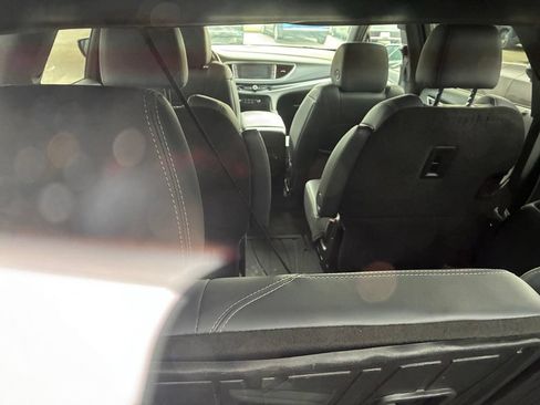 Used 2023 Buick Enclave Essence w/ LPO, Floor Liner Package FWD image 17
