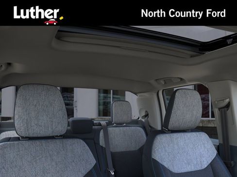 New 2025 Ford Maverick XLT w/ XLT Luxury Package FWD image 12