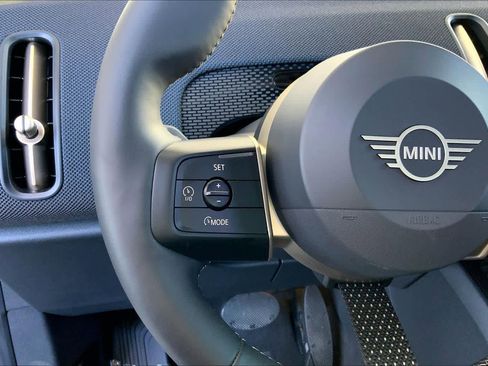 Used 2025 MINI Cooper Countryman S w/ Comfort Package Max image 47