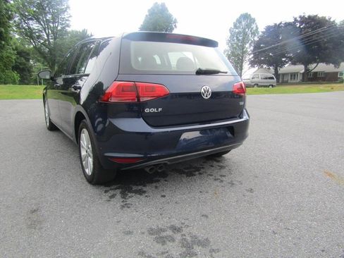 Used 2015 Volkswagen Golf TDI FWD image 4