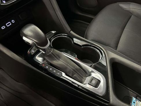 Used 2023 Buick Encore GX Essence w/ Experience Buick Package image 28