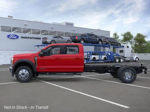 New 2026 Ford F450 4x4 Crew Cab Super Duty image 3