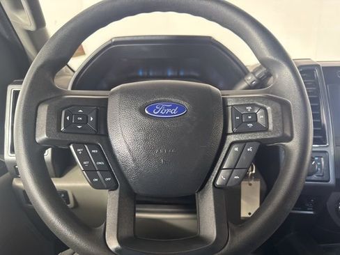 Certified 2020 Ford F250 XLT w/ XLT Premium Package image 18