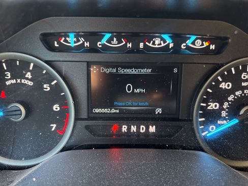 Used 2020 Ford F150 XLT w/ Equipment Group 302A Luxury image 16