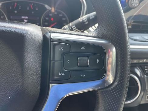 Used 2023 Chevrolet Blazer LT AWD/4WD image 34