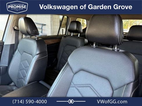 Used 2024 Volkswagen Atlas SE FWD image 17