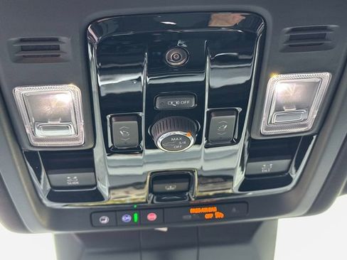 Used 2025 Cadillac Escalade Sport w/ Touring Package AWD/4WD image 23