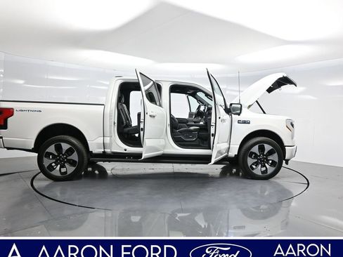Used 2024 Ford F150 Lightning Platinum AWD/4WD image 4
