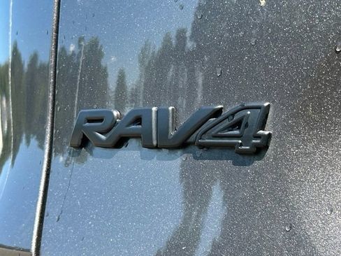 Used 2025 Toyota RAV4 XLE w/ Convenience Package AWD/4WD image 12