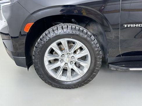Used 2022 Chevrolet Tahoe Premier AWD/4WD image 35