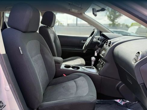 Used 2013 Nissan Rogue S AWD/4WD image 18