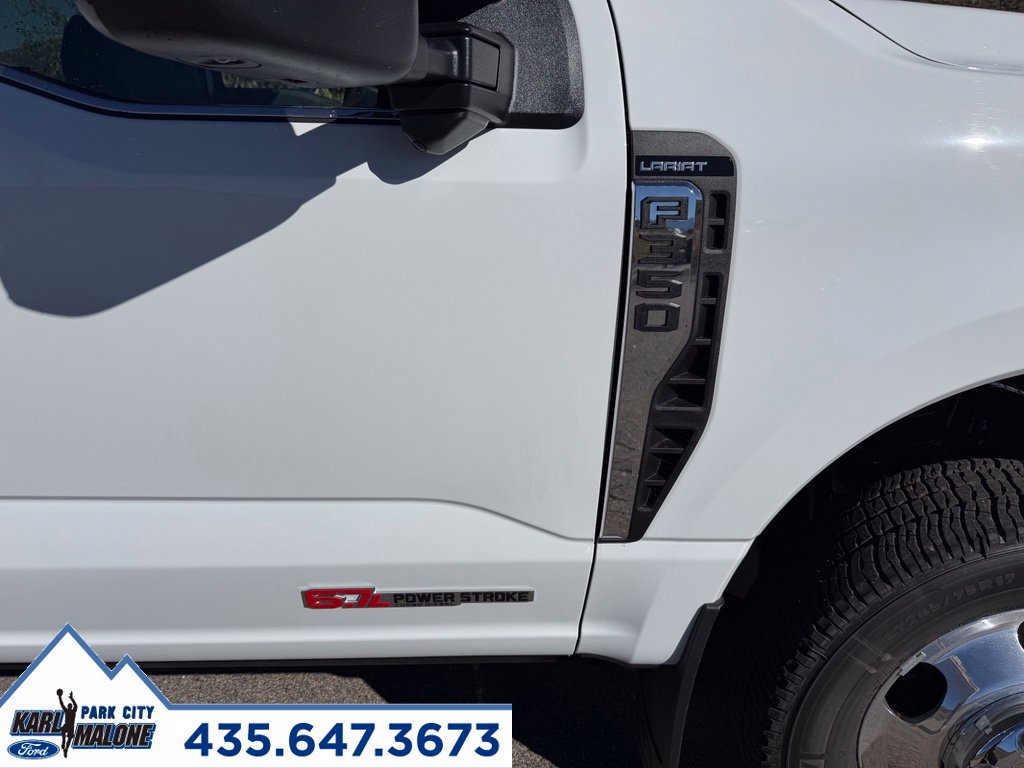 New 2027 Ford F350 Lariat w/ Lariat Premium Package AWD/4WD image 11