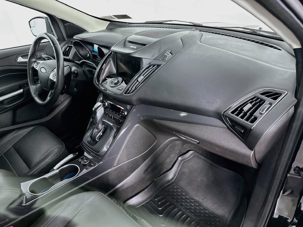 Used 2014 Ford Escape Titanium AWD/4WD image 30
