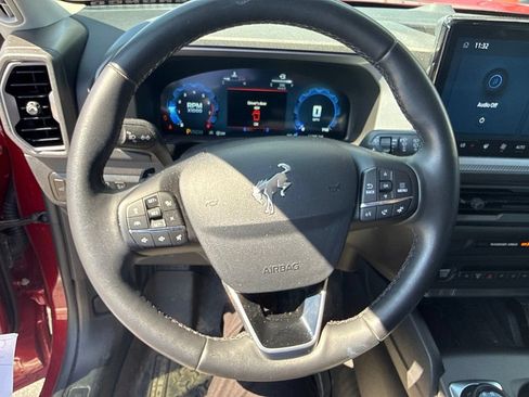 Used 2025 Ford Bronco Sport Badlands AWD/4WD image 12