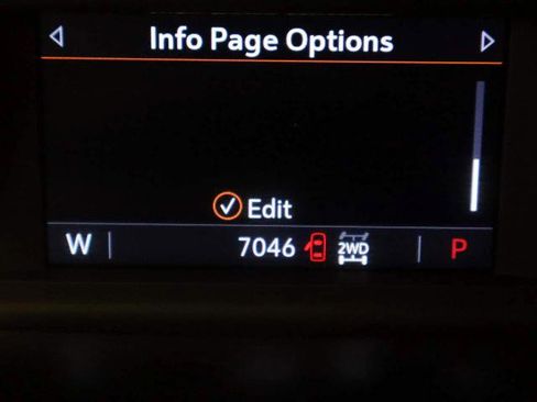 Used 2020 Chevrolet Silverado 1500 LT Trail Boss w/ Convenience Package image 34