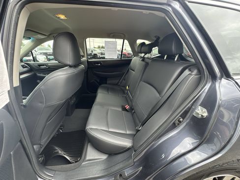 Used 2015 Subaru Outback 2.5i Limited AWD/4WD image 25