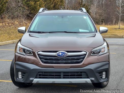 Used 2021 Subaru Outback Touring XT image 4