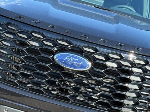 New 2026 Ford Explorer ST-Line image 4