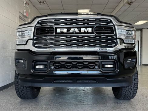 Used 2020 RAM 2500 Limited AWD/4WD image 4