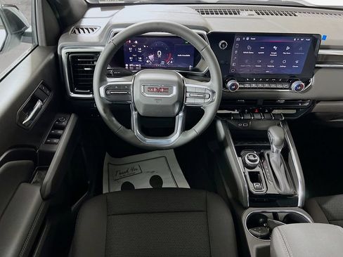 Used 2026 GMC Canyon Elevation w/ Convenience Package AWD/4WD image 18