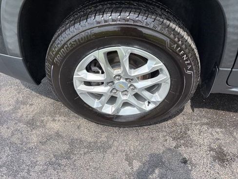 Used 2019 Chevrolet Traverse LT AWD/4WD image 44