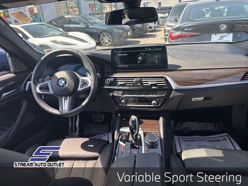 Used 2022 BMW 530i xDrive 530i xDrive w/ M Sport Package image 19