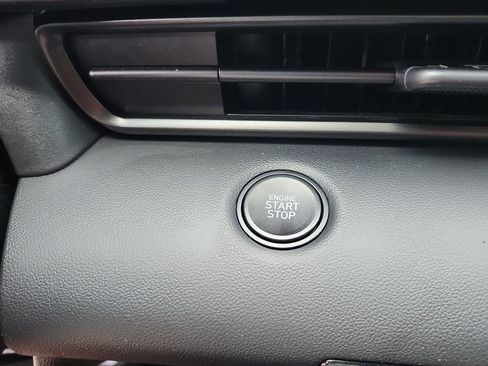 Certified 2025 Hyundai Elantra Sport w/ Cargo Package image 28