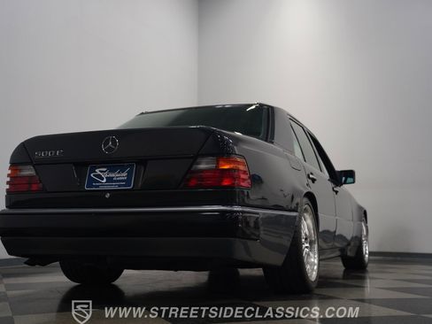 Used 1993 Mercedes-Benz 500 E image 32