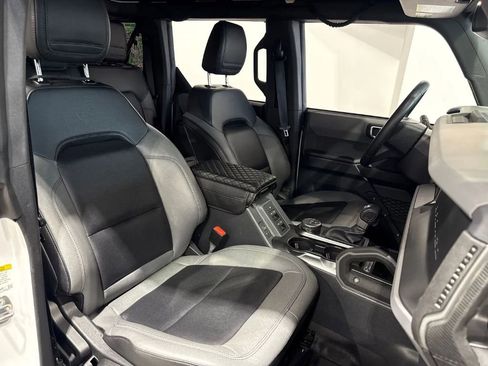 Used 2024 Ford Bronco Big Bend image 22