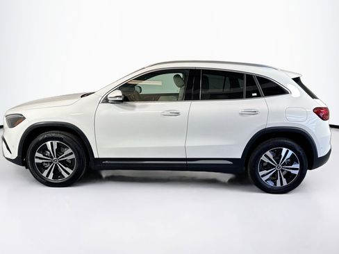 Certified 2025 Mercedes-Benz GLA 250 image 8