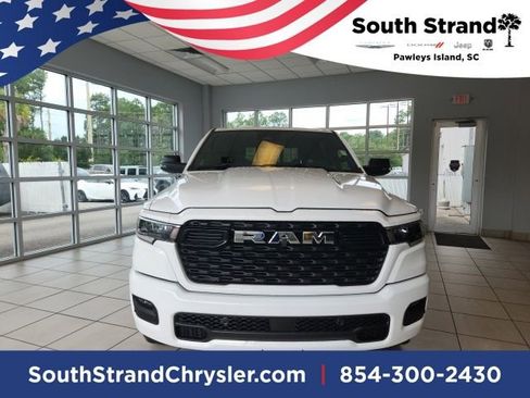 New 2026 RAM 1500 Big Horn AWD/4WD image 4