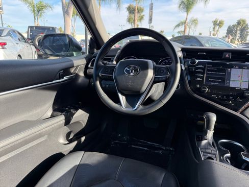 Used 2020 Toyota Camry XLE w/ Driver Assist Package FWD image 22