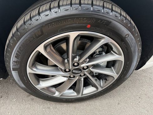 New 2026 Lincoln Corsair Grand Touring image 9