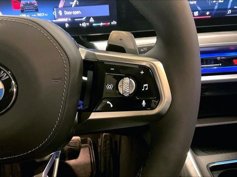 Used 2025 BMW 760i xDrive 760i xDrive image 24